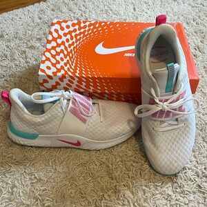 Very nice Nike running shoes